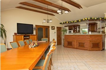 Словакия Privát Valča, Экстерьер